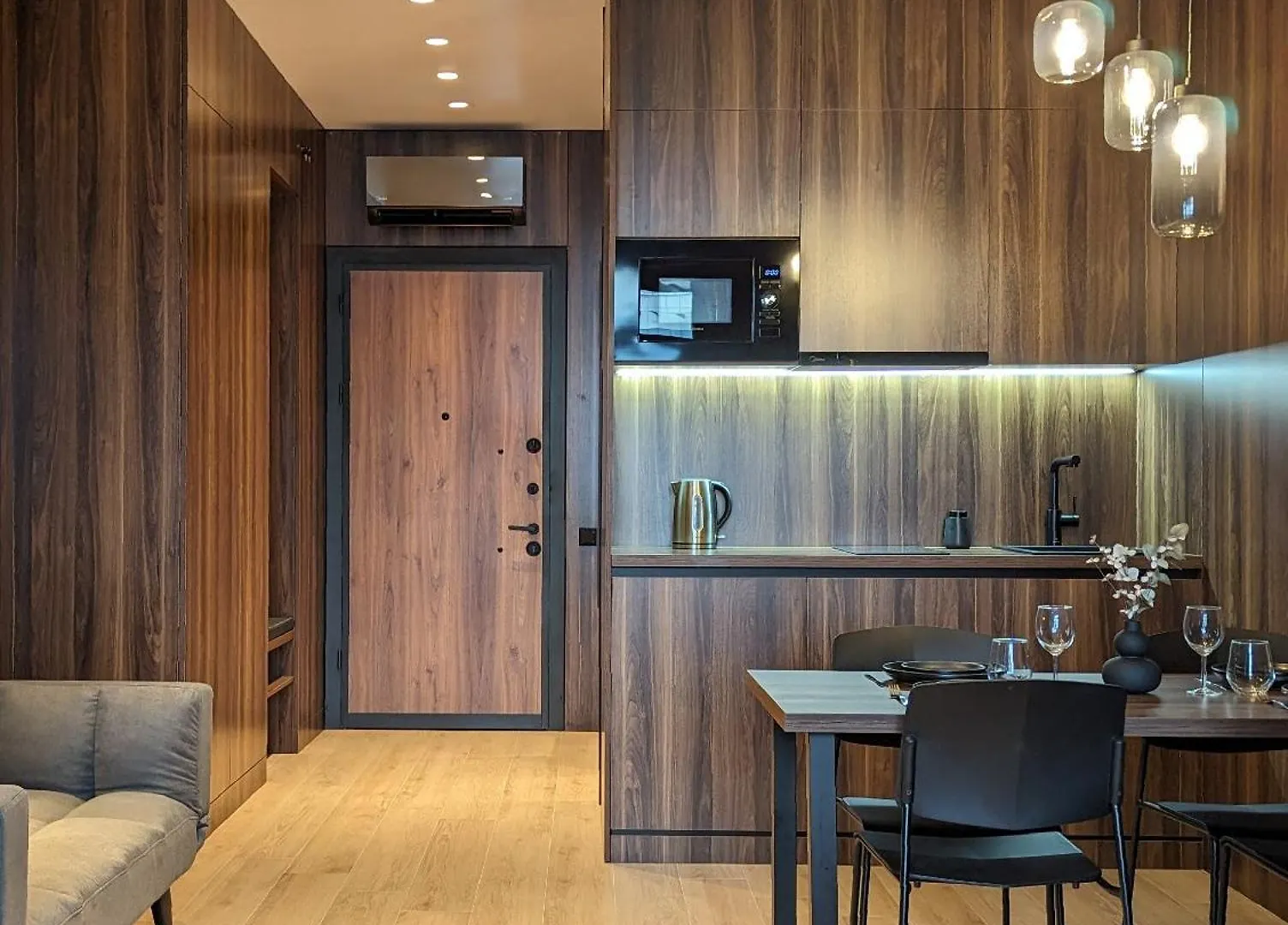 Intourist Residence Premium Studio Batumi 0*,